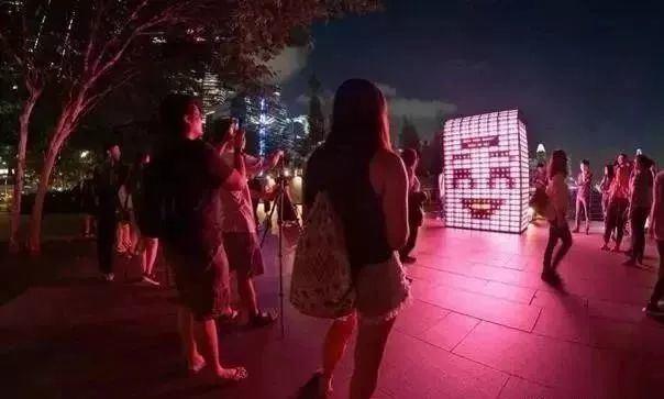 broken image